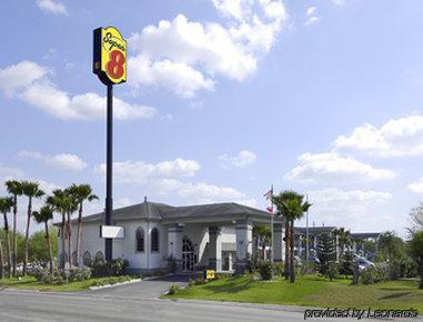 Super 8 Donna Hotel Exterior photo